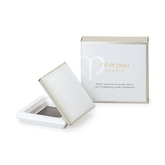 CLE DE PEAU Brightening Powder Foundation #OC00