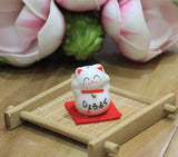 JAPAN TOKAI Retro Ceramic Mini Lucky Cat 1pc (Random)